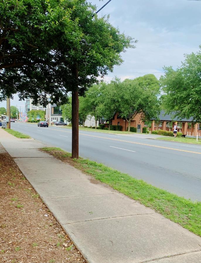 Uptown Area, Cozy King Suite, Quiet And Private, Free Parking, Walk To Restaurants Charlotte Eksteriør bilde